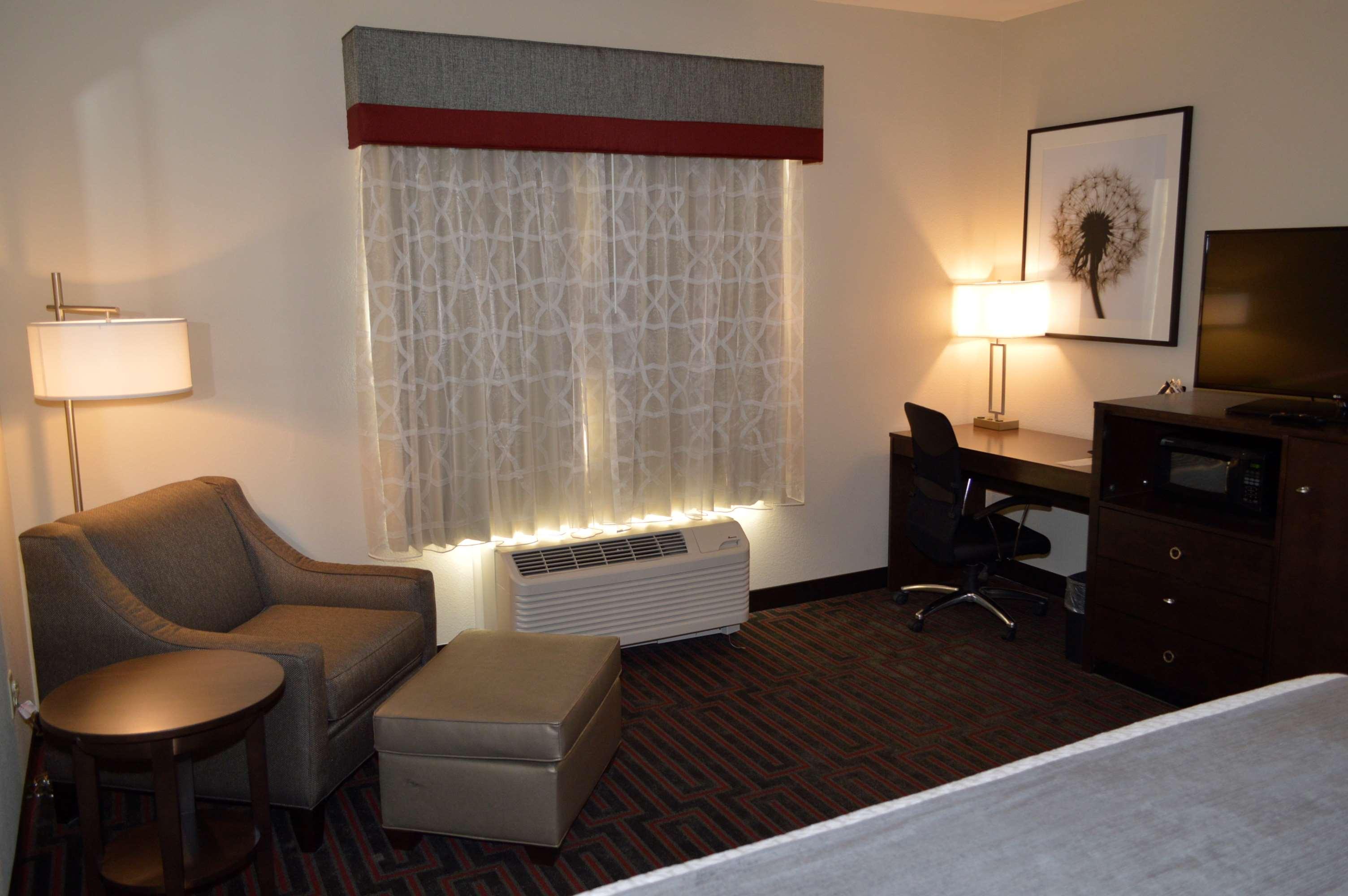 Best Western Plus Stevens County Hotel